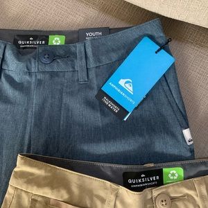 Quiksilver boys shorts SIZE 27